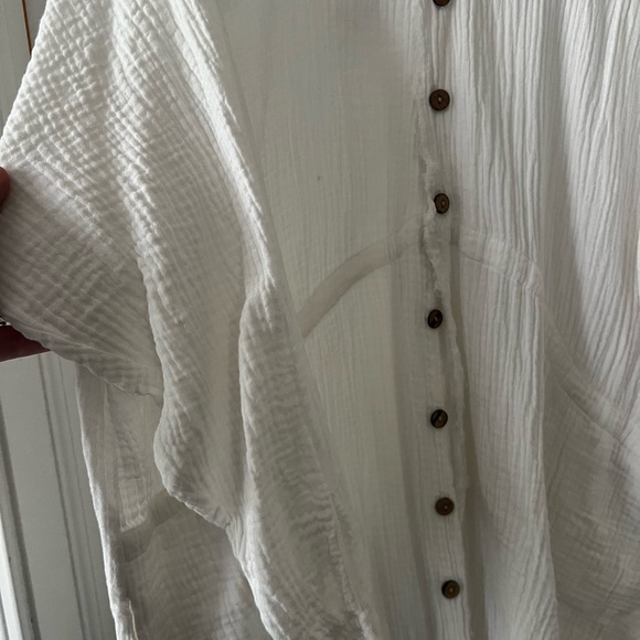 Women's White Button-Up Gauze Tunic Button Down, Swim Cover Up - Picture 3 of 4